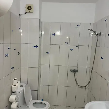 Ap 1 Lägenhet Golem (Tirana)